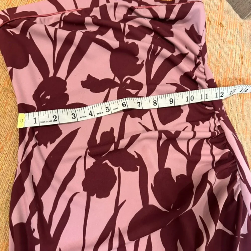 Gorgeous Vintage Knee Length Strapless Vintage Retro Dress size 4-6 - Picture 2 of 6